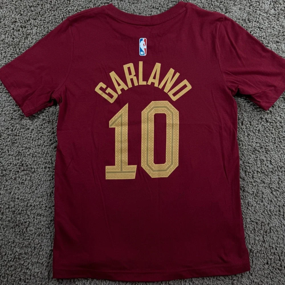 Nike Cleveland Cavaliers Darius Garland 10 NBA T-Shirt boys Medium 10-12 sporty